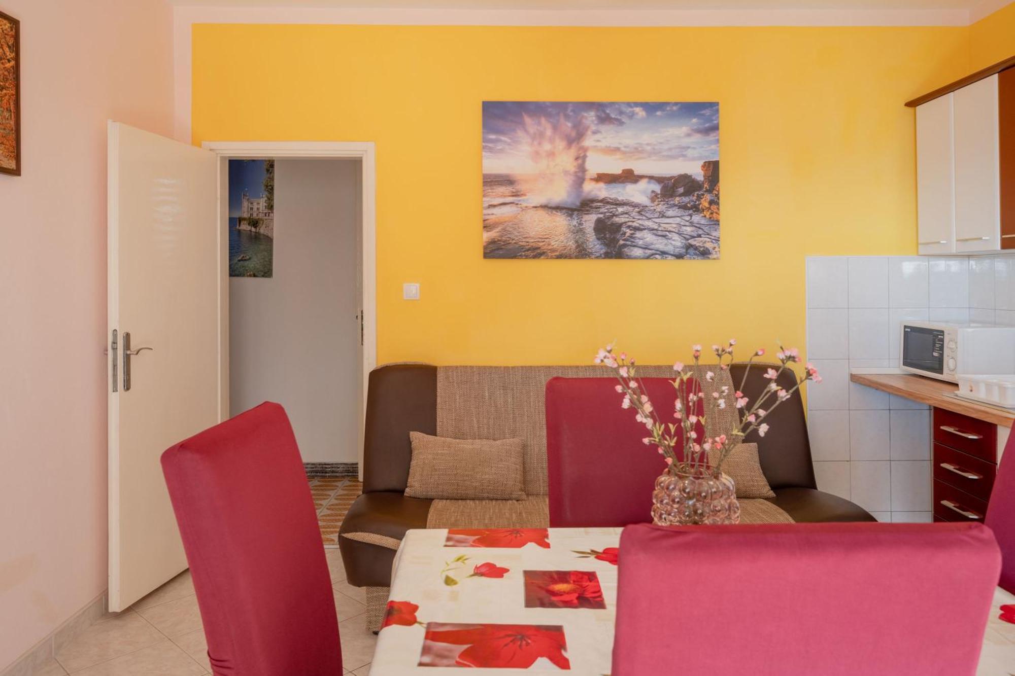 Apartments Daniela Zavalatica Room photo